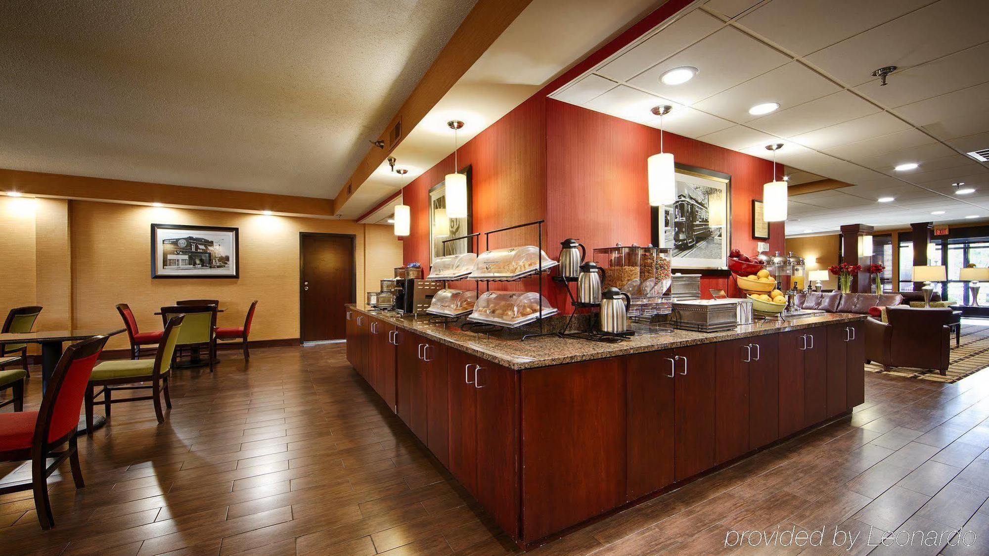 Hotel Western Galleria Inn&suites 3*